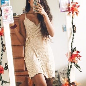 XS Forever 21 yellow and white stripped sundress.